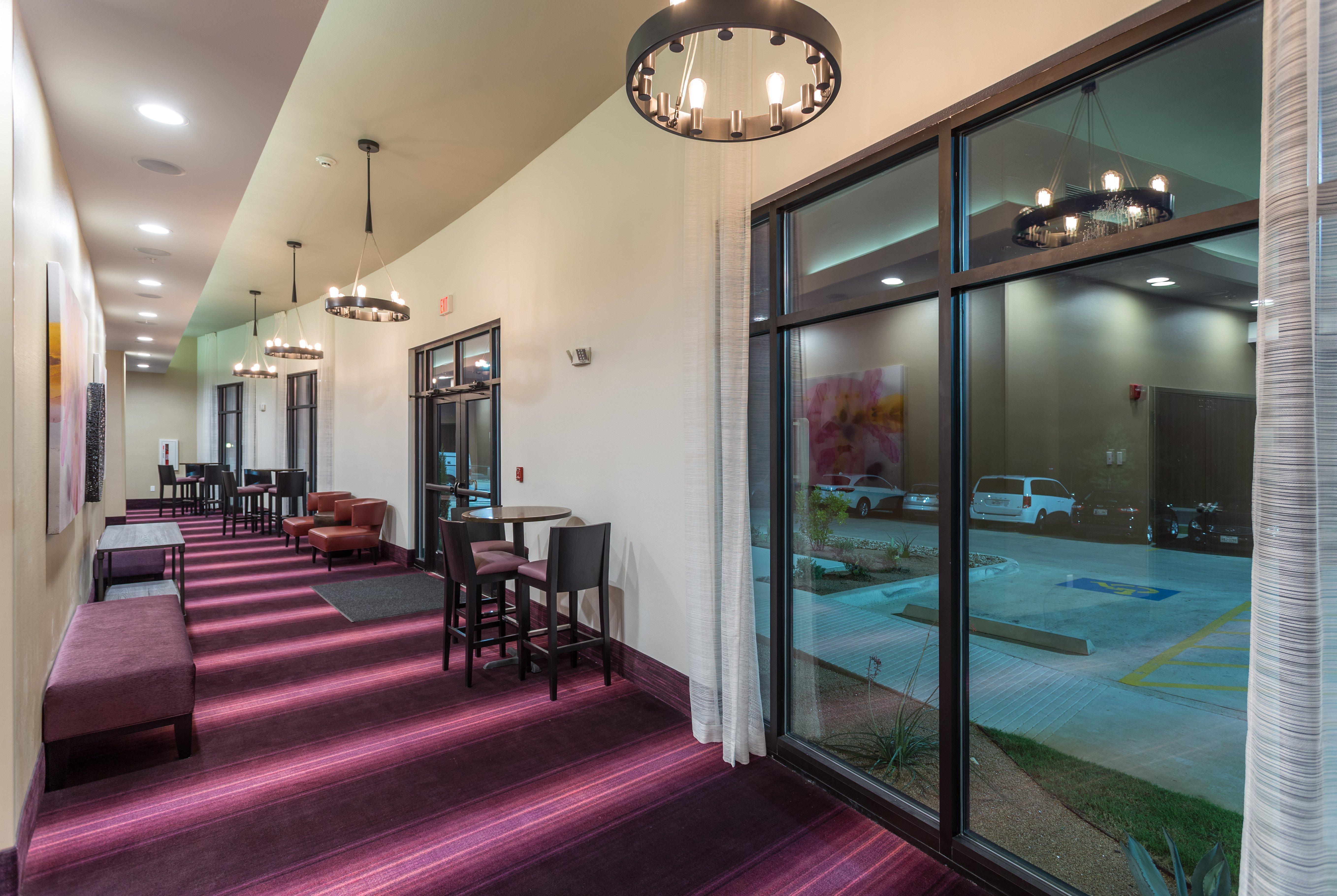 Holiday Inn San Marcos Convention Center By Ihg Exterior foto